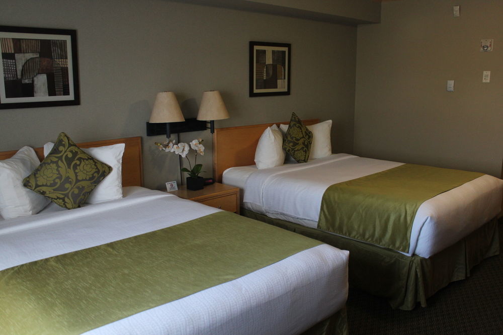 Travelodge By Wyndham Fort Mcmurray Dış mekan fotoğraf